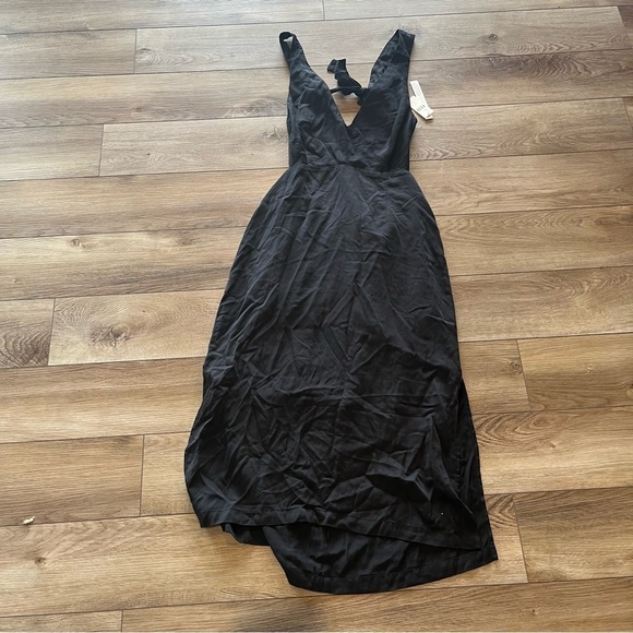 NWT Anthropologie Small Solid Black Sleeveless Deep-V Midi Dress Cut Out Back - Picture 2 of 8